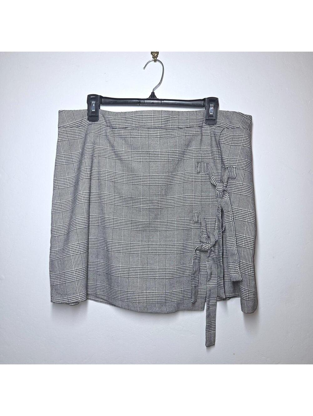 Forever 21+ Plus size Plaid Wrap Skirt  1XL